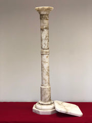 Colonna in marmo di Carrara