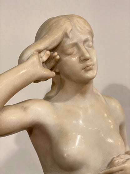 Venus bathing in Carrara marble. 19th century