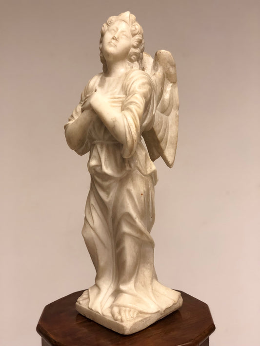 Angelo in estasi marmo Carrara . Fine XVIII secolo