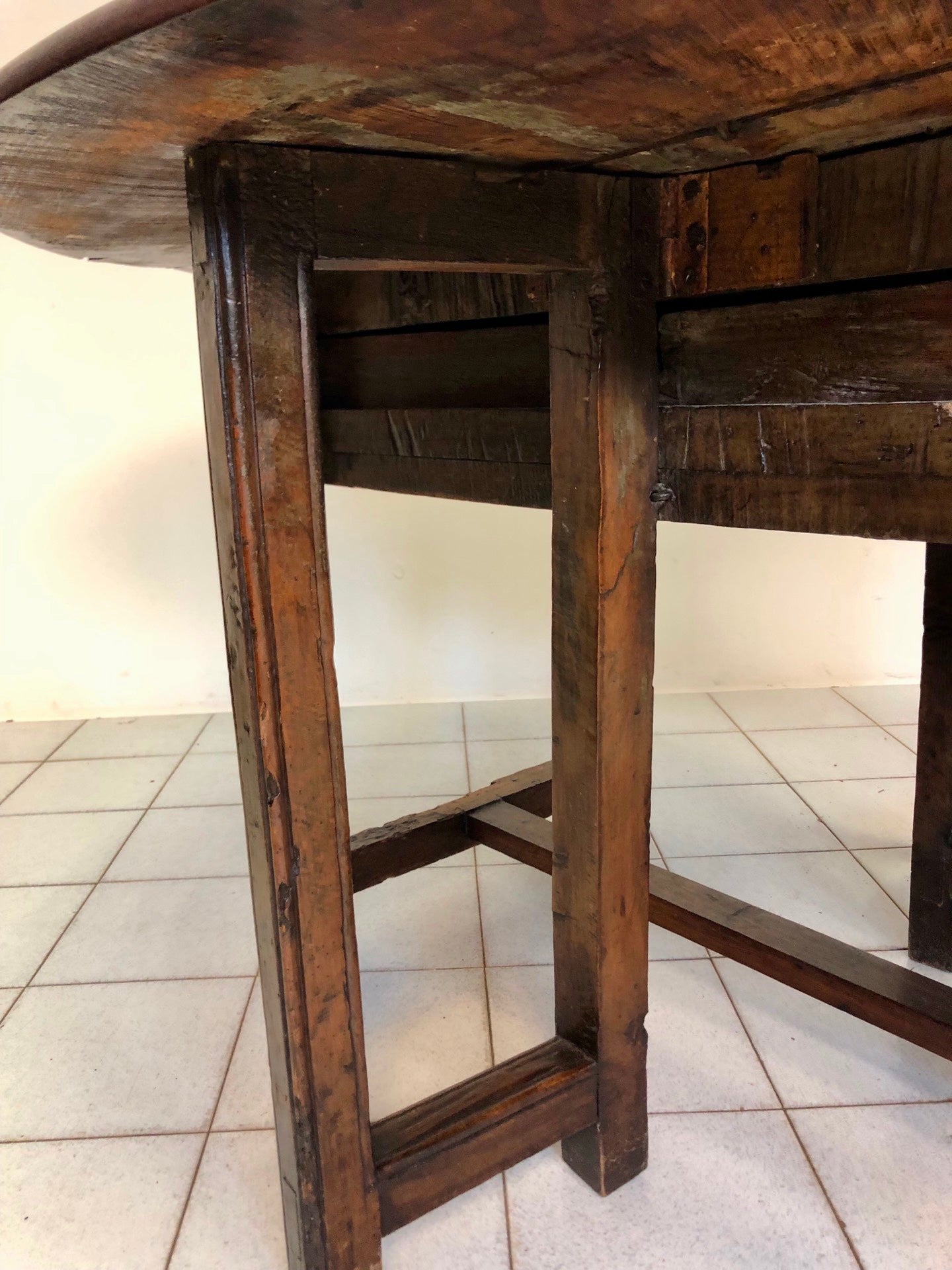 Walnut hinged table. 17th century