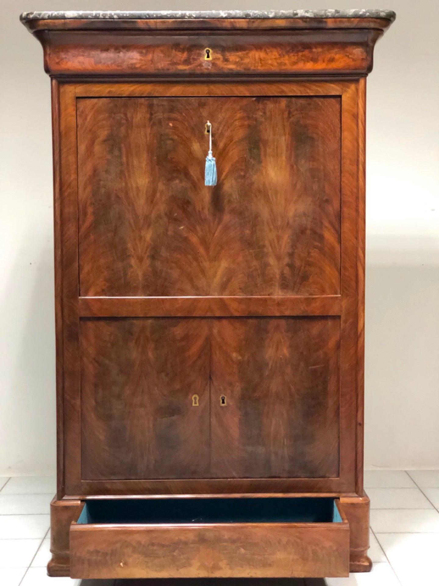 Capuchin secretary Charles X. 19th century (restored)