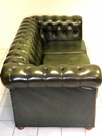 Divano Chesterfiield verde inglese . Inghilterra anni 70