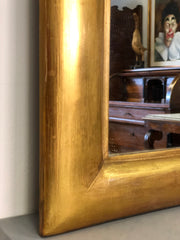 Specchiera in foglia oro lombarda con incisioni floreali . XIX secolo