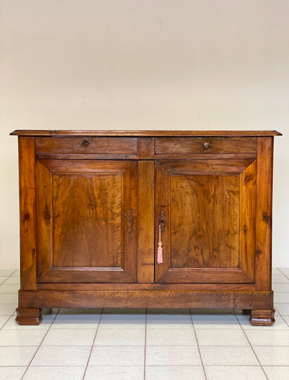 Credenza in noce metà 800 restaurata
