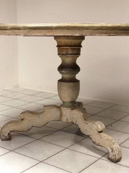 Tavolo rotondo laccato lombardo