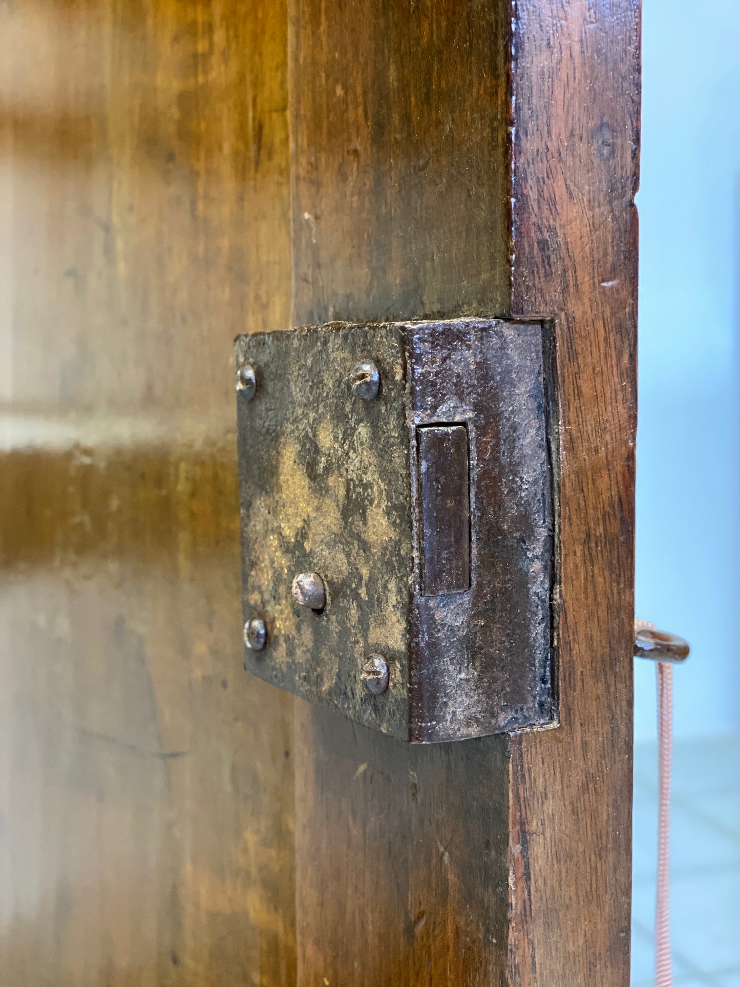 Credenza in noce metà 800 restaurata