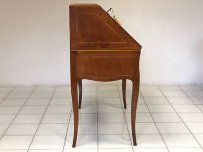 Walnut desk 18th century