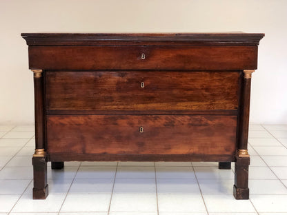 Empire chest of drawers in walnut. Milan