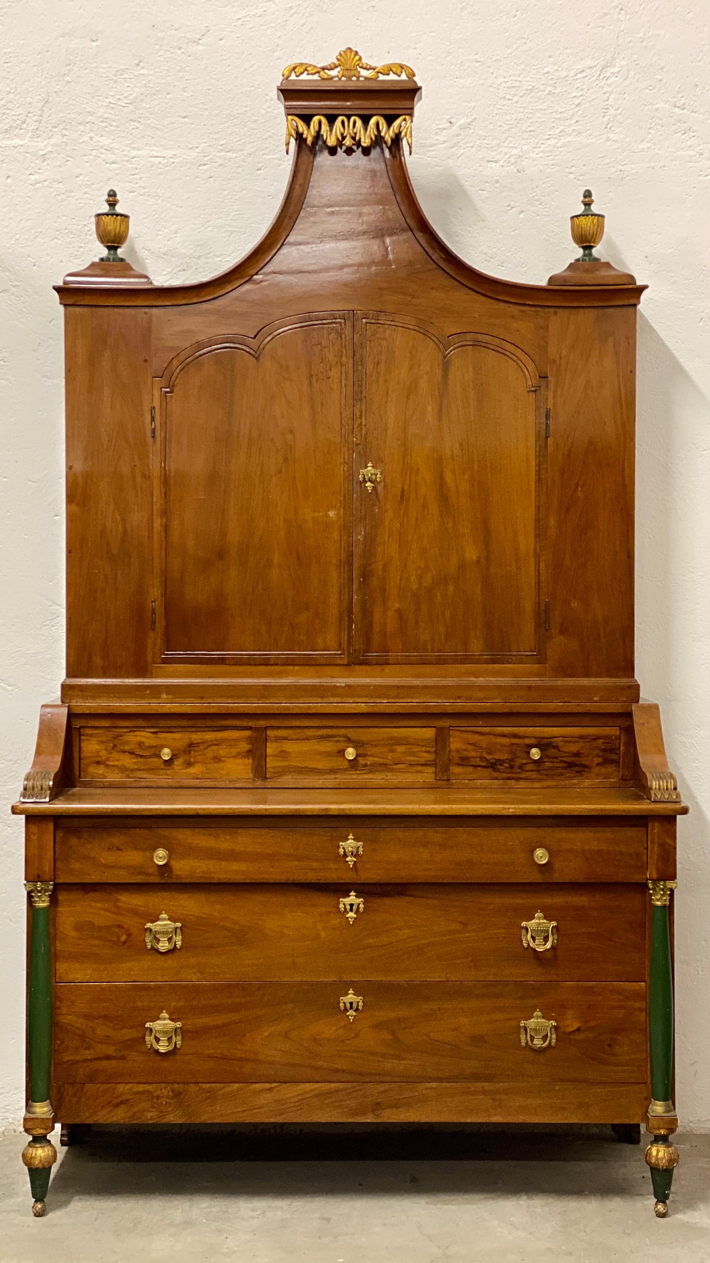Walnut trumeau. Lucca Siena early 19th century