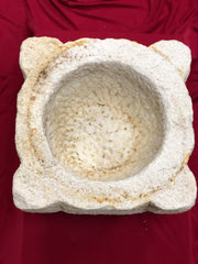 Mortaio in marmo di grandi dimensioni