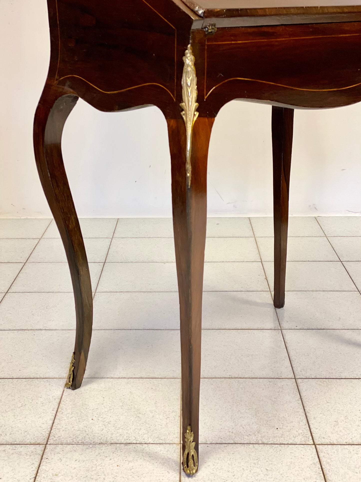 Napoleon III inlaid curved bureau