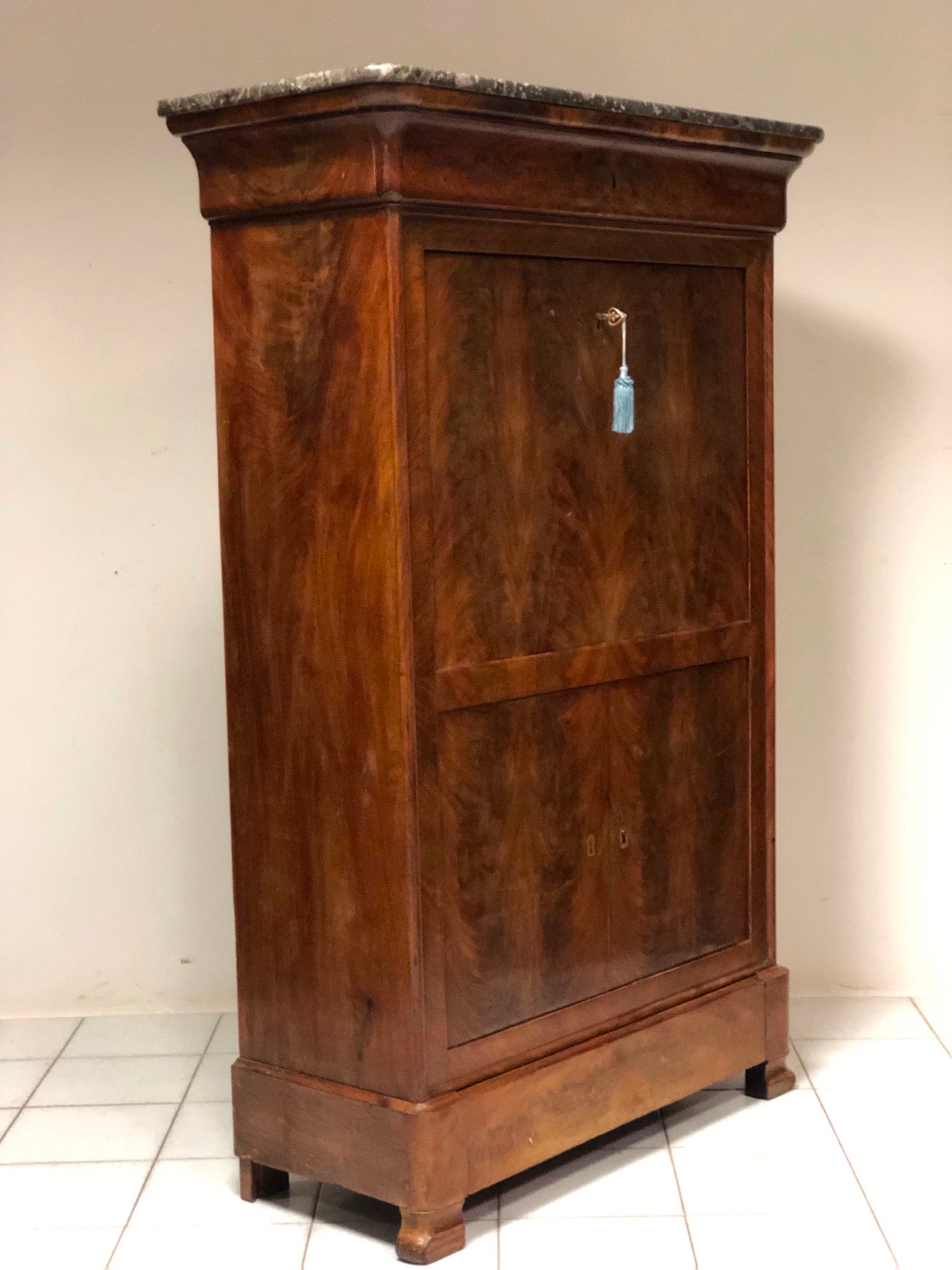 Capuchin secretary Charles X. 19th century (restored)