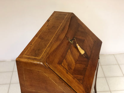 Walnut desk 18th century