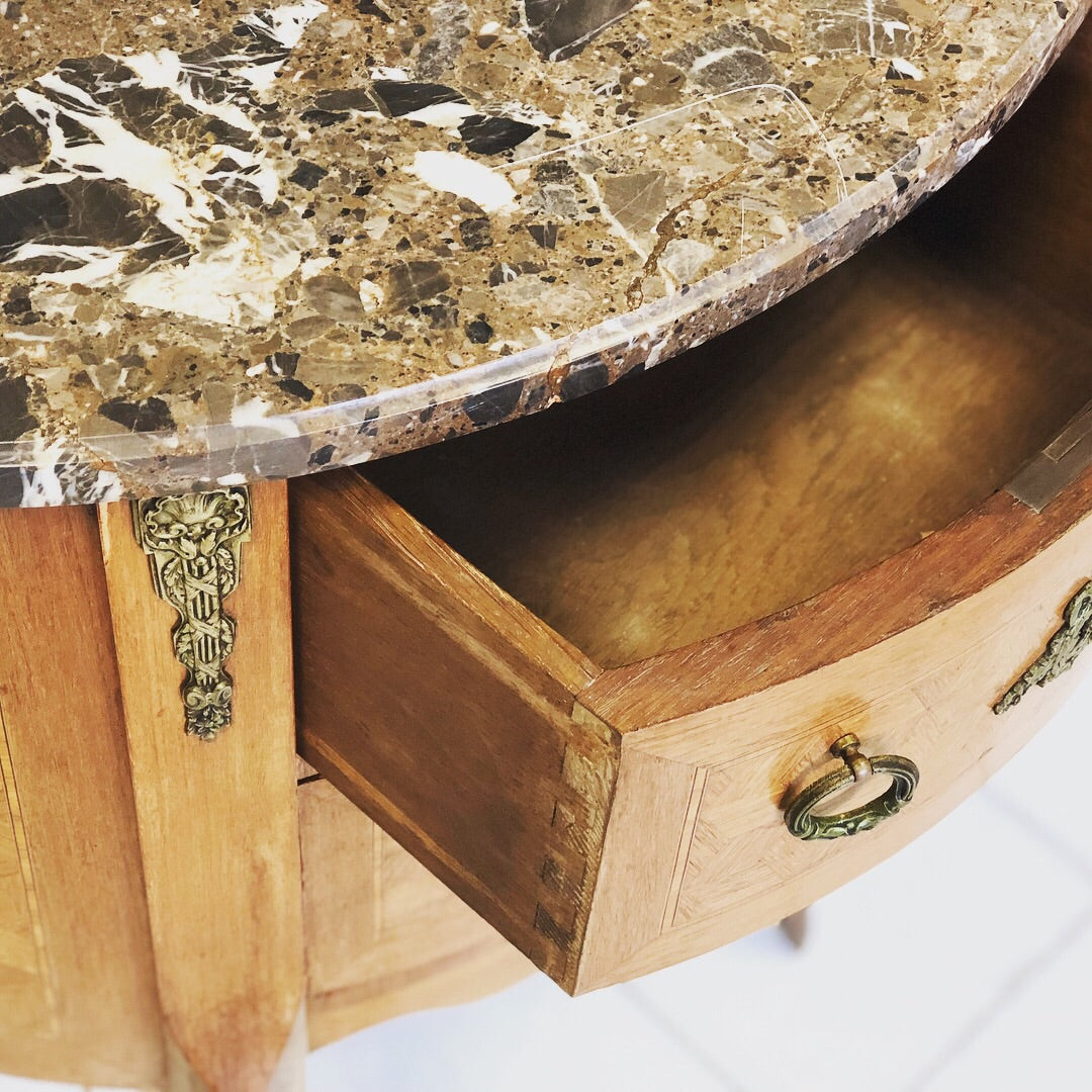 Crescent-shaped chest of drawers. Napoleon III