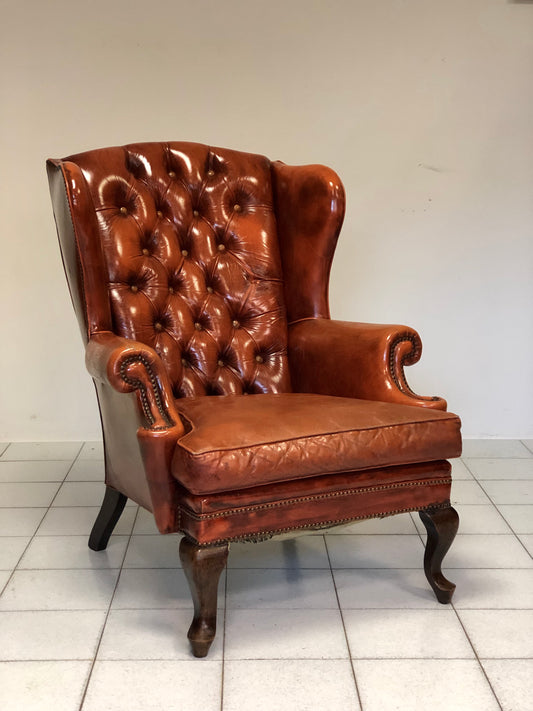 Poltrona Chesterfield bergere in cuoio . Inghilterra anni 60