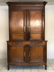 Credenza libreria restaurata . XVIII secolo