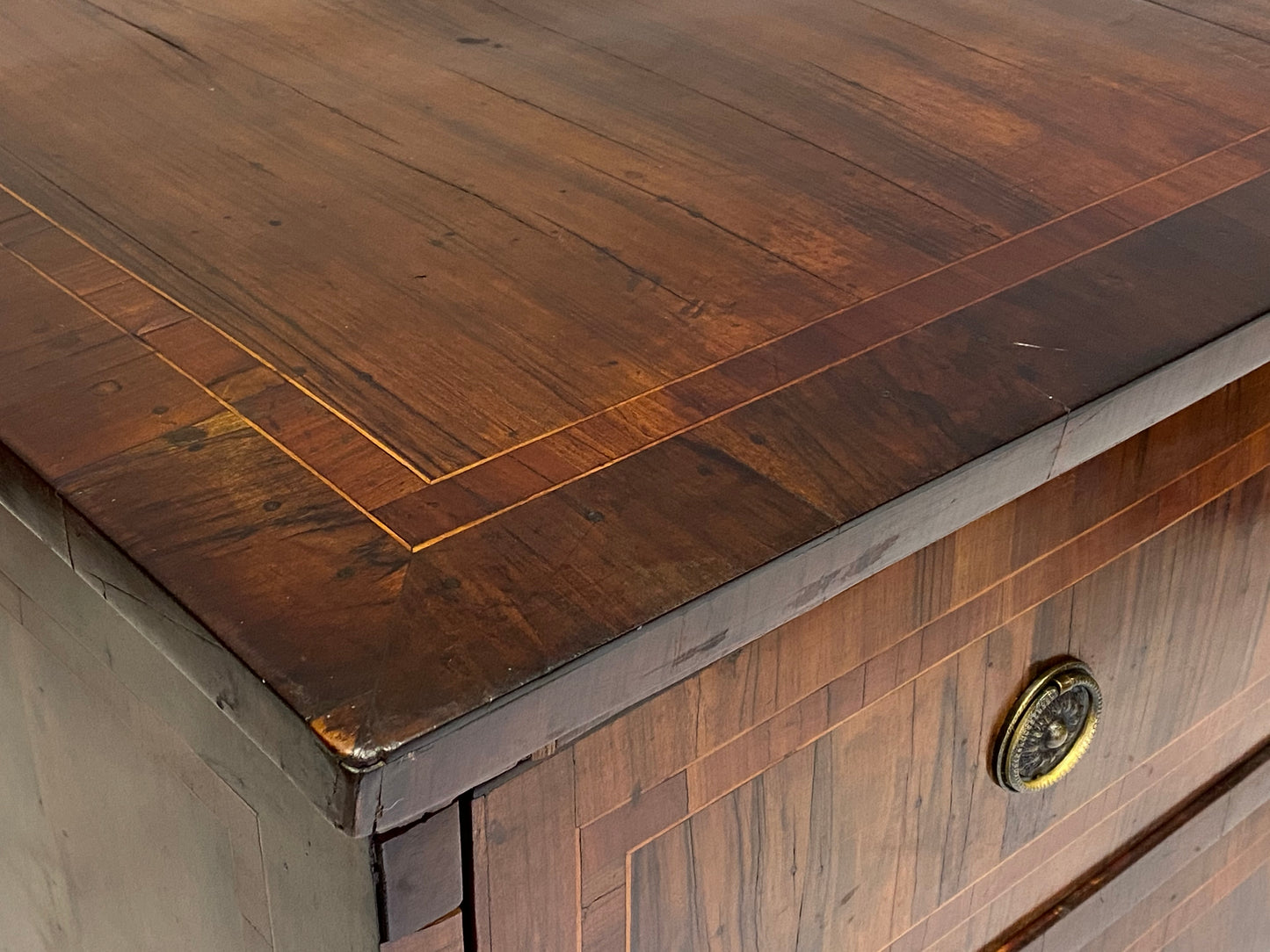 Louis XVI chest of drawers. Emilia Modena late 18th century