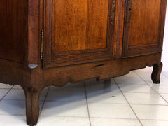 Credenza libreria restaurata . XVIII secolo