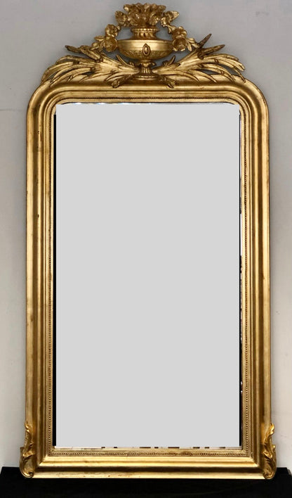 Gilded carved wooden mirror. 19th century
