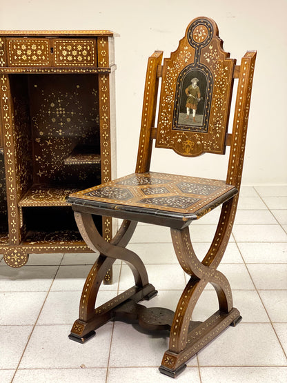 Credenza con poltroncina intarsiata alla maniera Adriano Brambilla fine XIX secolo