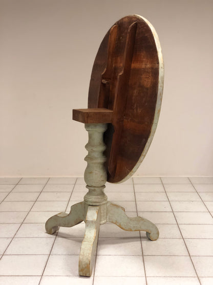 Lacquered and painted sail table. 19th century