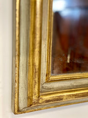 Specchiera veneta legno laccato e dorato . Inizio XIX secolo