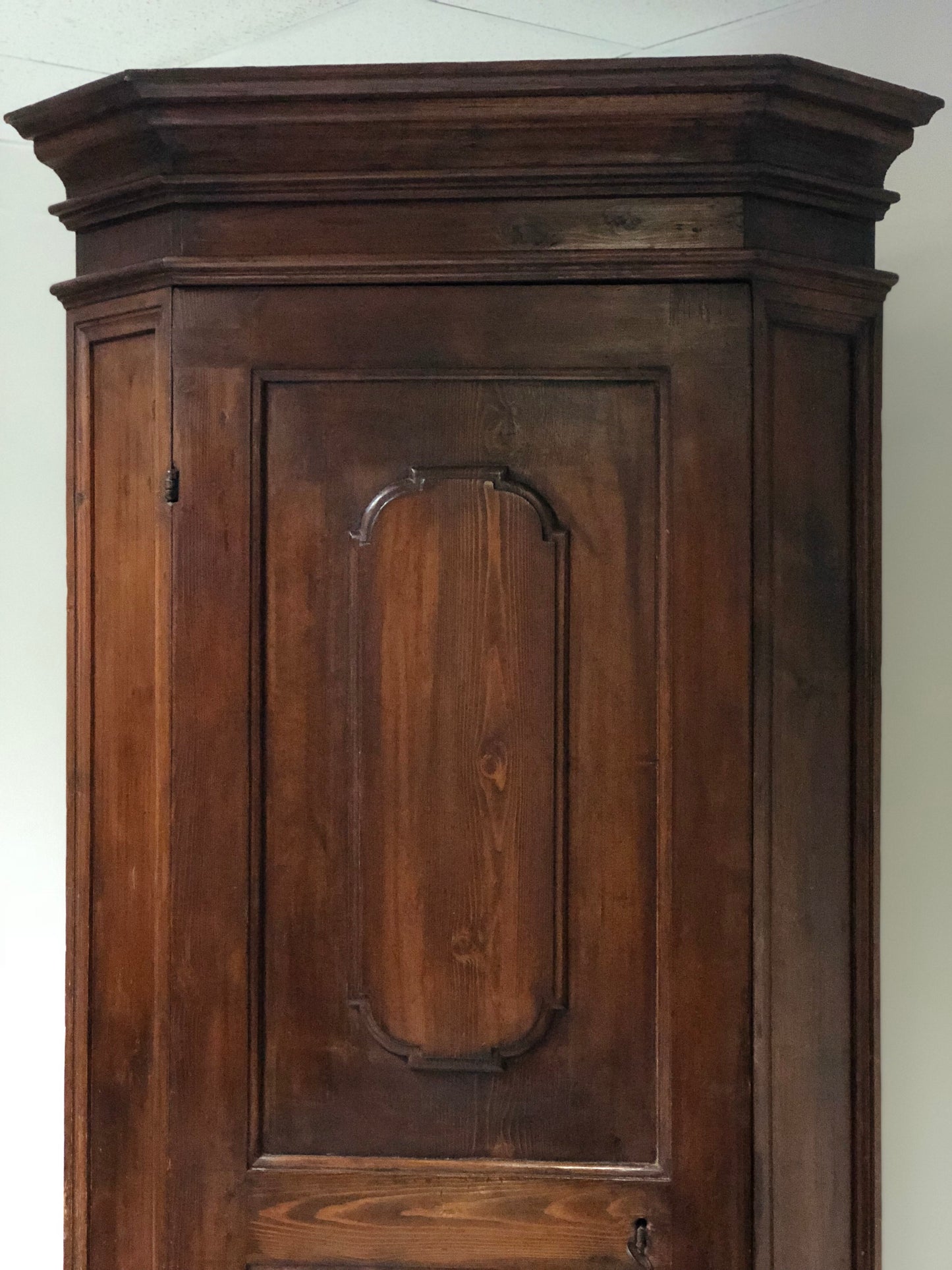 Angoliera cantonale bugnato Emiliano. XVII secolo